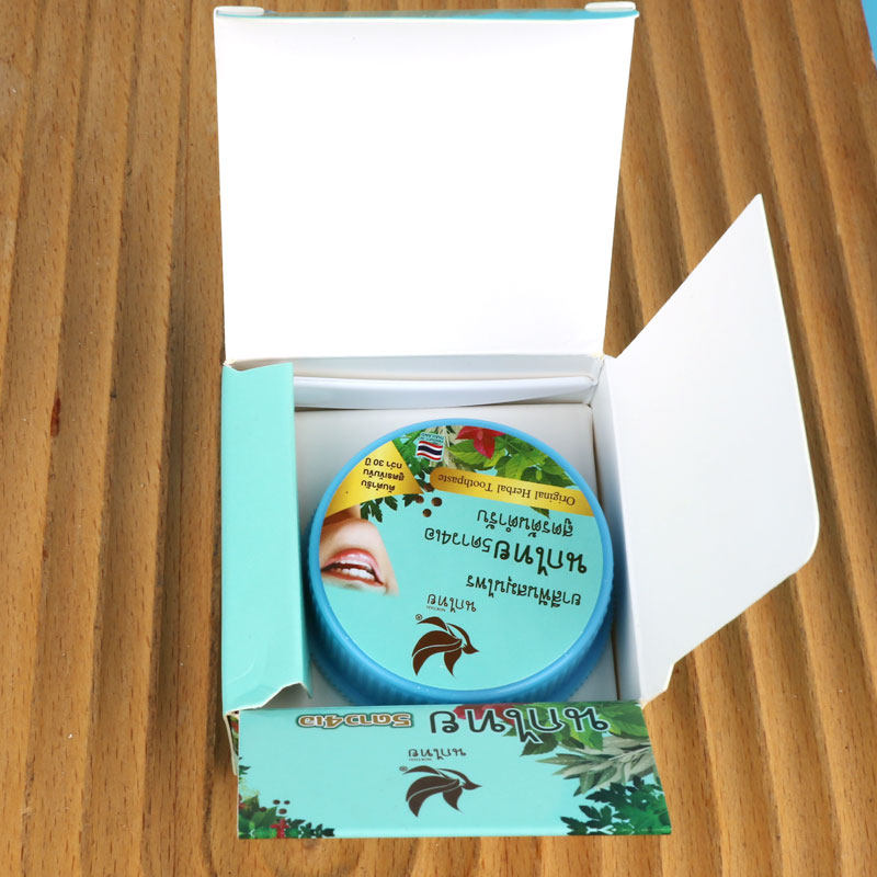 Thai NOKTHAI Herbal Tooth Powd - Teeth Whitening Thailand recension och pris
