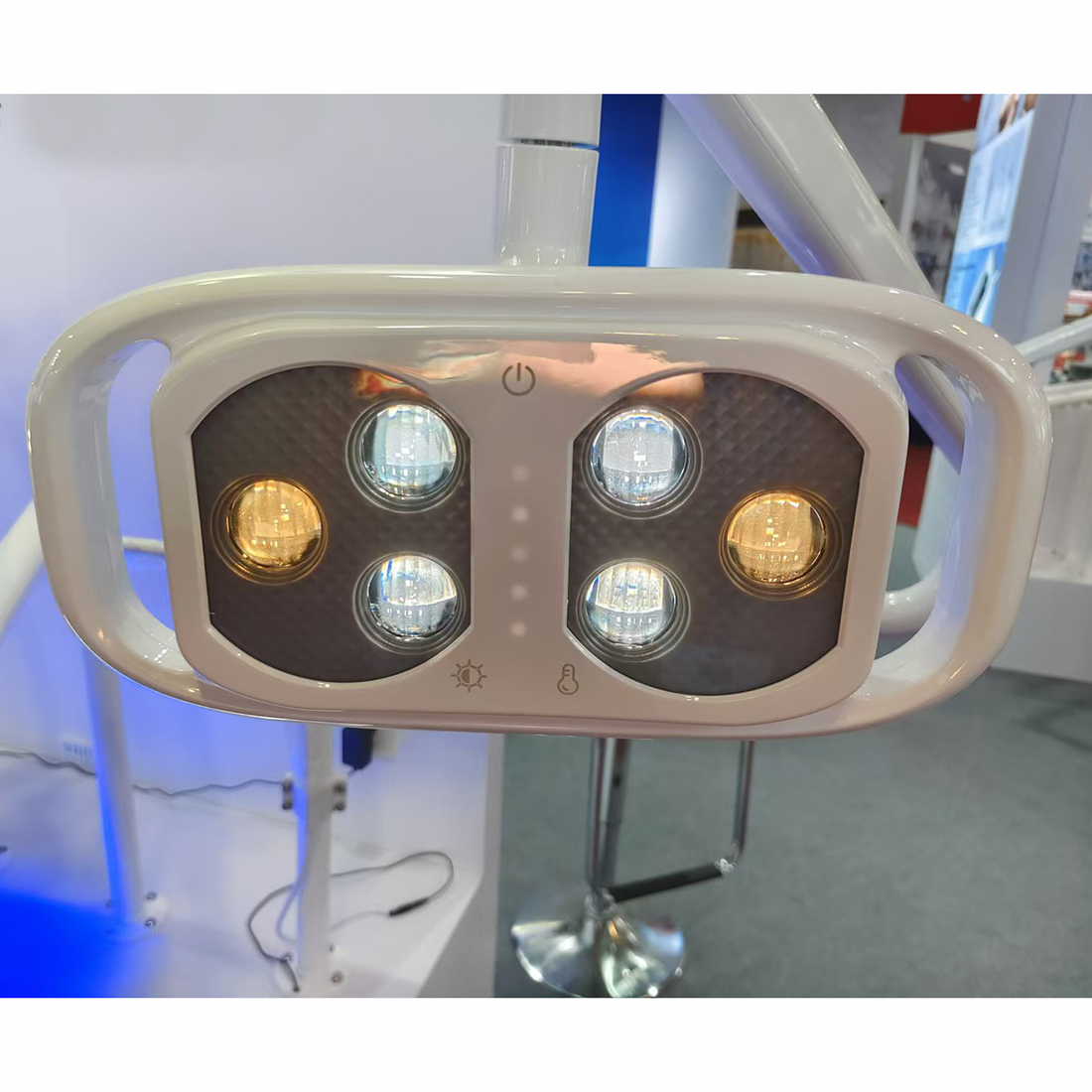 6LED Dental Oral Operation Lam - Teeth Whitening Dental recension och pris